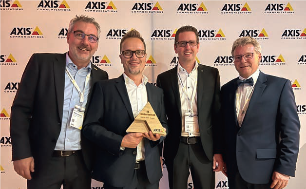 ES Sicherheit AG gewinnt den Axis Green Award für Innovation - Sandro Kengelbacher, Michael Kälin